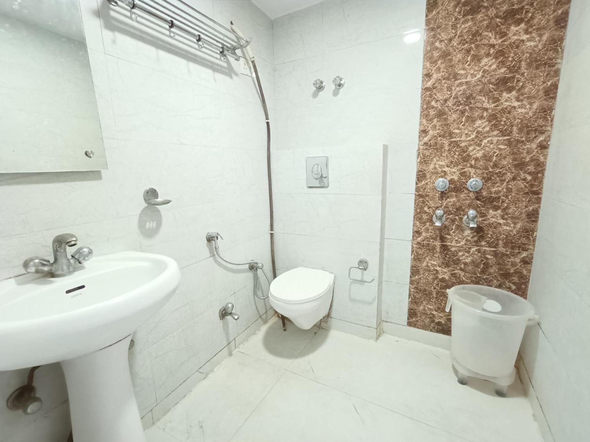 Hotel Heritage Home Walking 1 Minuit From R K Ashram Metro Station New Delhi Exterior foto